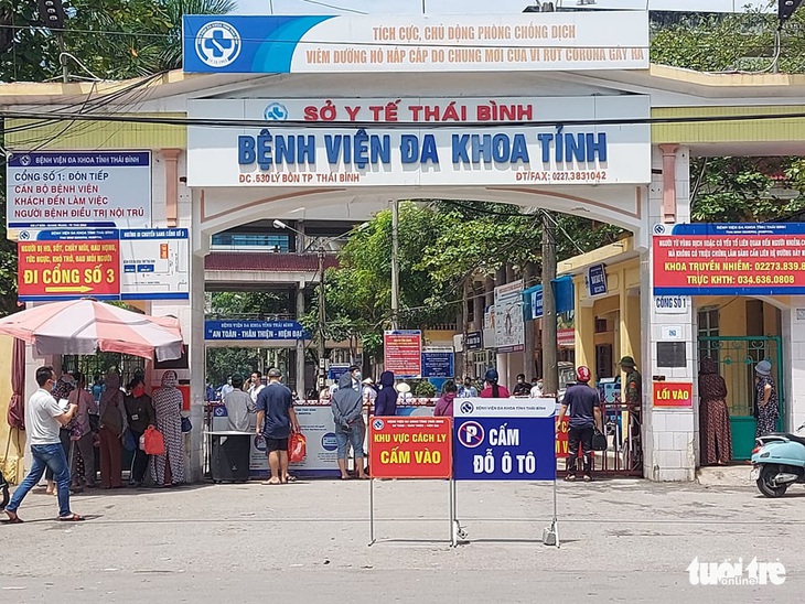 Cả trăm bệnh nhân bị sốt, đau người khi chạy thận tại Bệnh viện Đa khoa tỉnh Thái Bình - Ảnh 1.