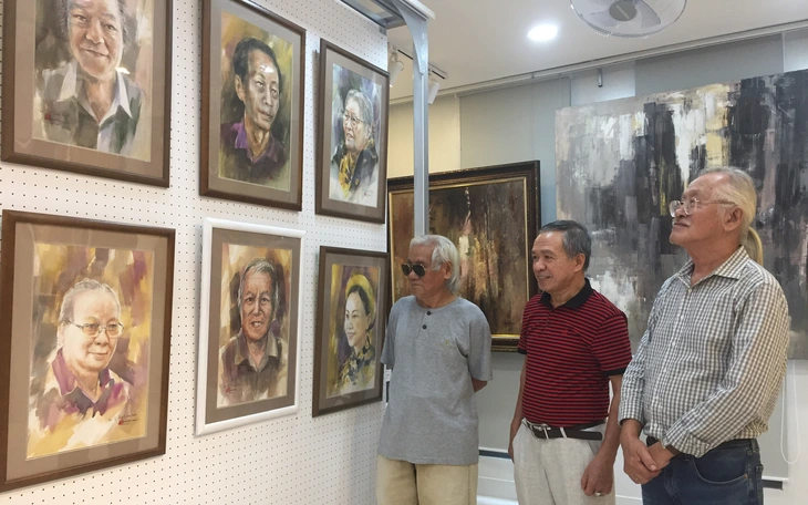 Mình hạc xương mai và sắc xanh sơn mài của Đặng Kim Long - Ảnh 13.
