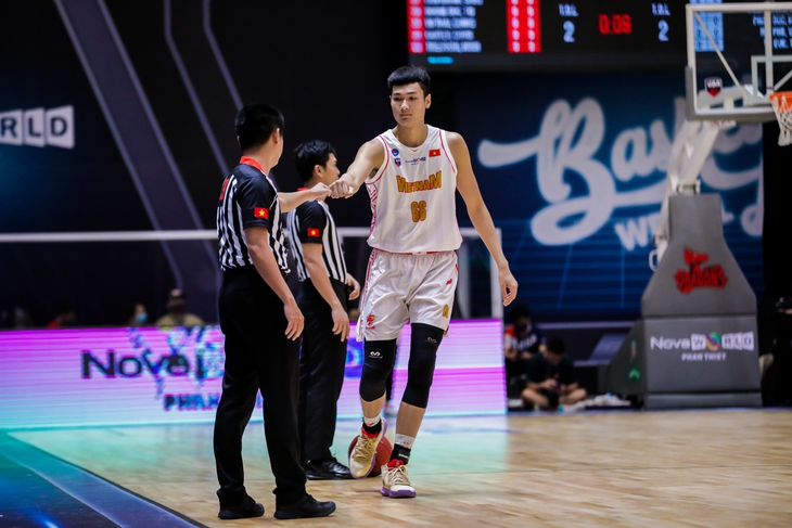 Tuyển bóng rổ Việt Nam ‘chạy nước rút’ để đổi màu huy chương tại SEA Games 31 - Ảnh 2. Tuyển bóng rổ Việt Nam ‘chạy nước rút’ để đổi màu huy chương tại SEA Games 31 - Ảnh 2.
