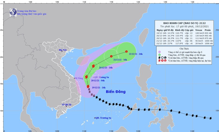 Bão số 9 giảm cấp, chạy dọc vùng biển Quảng Ngãi - Thừa Thiên Huế rồi tiếp tục đổi hướng - Ảnh 1.