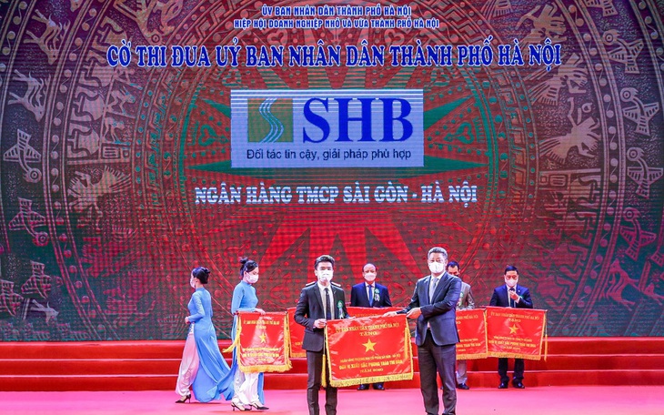 SHB - Top 10 doanh nghiệp vốn hóa lớn có báo cáo thường niên tốt nhất