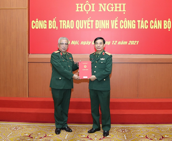 Bộ Quốc phòng trao quyết định nghỉ hưu đối với 1 đại tướng và 5 thượng tướng - Ảnh 2.