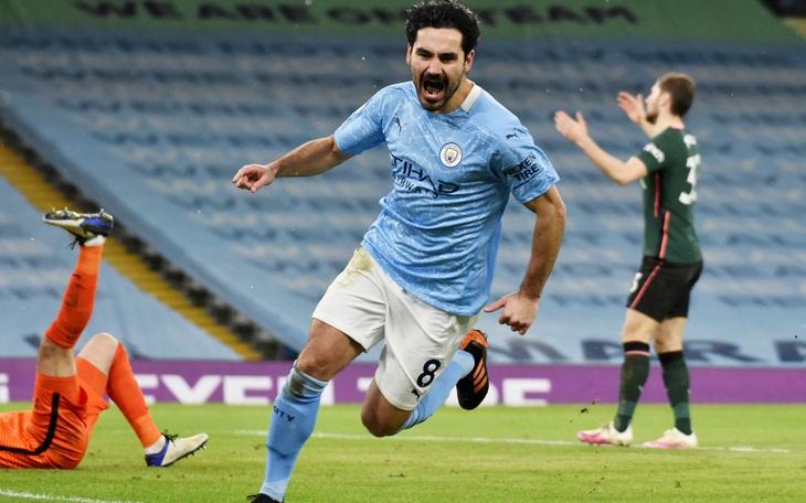 Gundogan tỏa sáng, Man City thắng dễ Tottenham