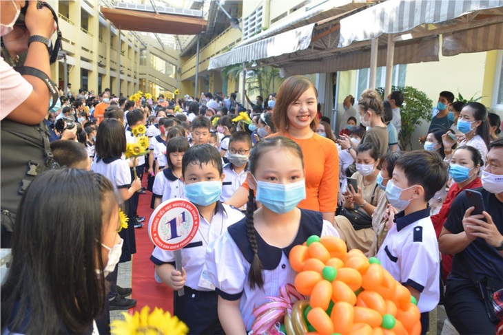 TP.HCM gặp nhiều khó khăn khi thực hiện chương trình phổ thông mới - Ảnh 1.