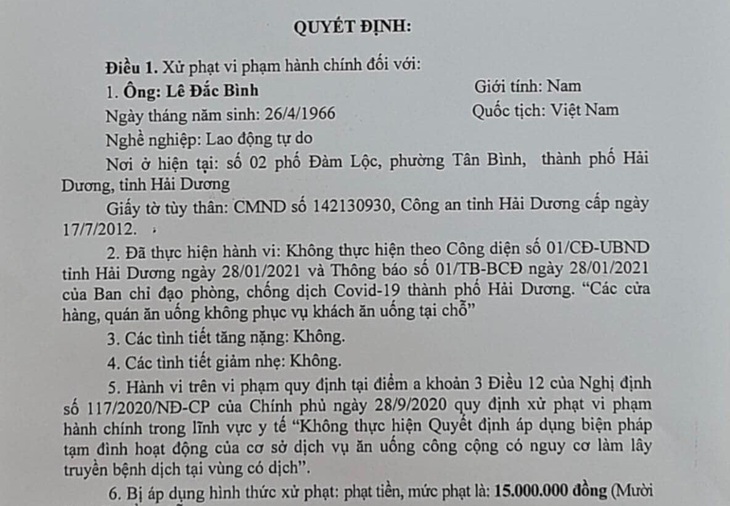 Hải Dương xử phạt 30 triệu đồng 2 chủ quán phục vụ khách ăn tại chỗ - Ảnh 1.