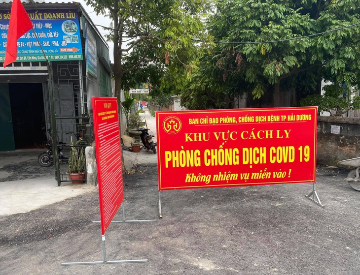 Hải Dương ghi nhận thêm 2 ca mắc COVID-19 trong sáng 19-2 - Ảnh 1.