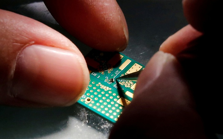 Đài Loan truy bắt CEO hãng điện thoại Trung Quốc - Ảnh 3.