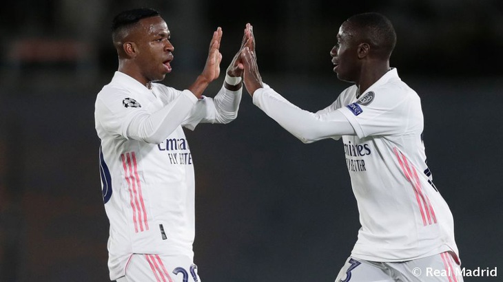 Real thắng vất vả 10 người Atalanta - Ảnh 1. Real thắng vất vả 10 người Atalanta - Ảnh 1.