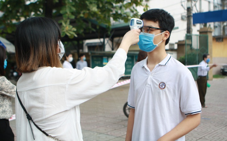 Hà Nội yêu cầu khử khuẩn, vệ sinh trường học trước khi học sinh đi học trở lại