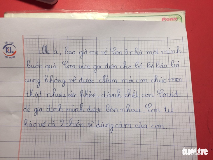 Học sinh lớp 1 viết thư mong mẹ đánh chết COVID để gia đình mình được bên nhau - Ảnh 1.