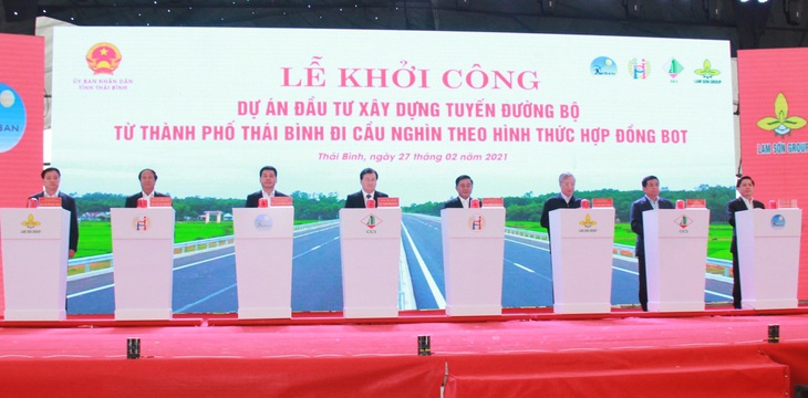 Thái Bình hợp long cầu Trà Lý II và khởi công đường TP Thái Bình - Cầu Nghìn - Ảnh 2. Thái Bình hợp long cầu Trà Lý II và khởi công đường TP Thái Bình - Cầu Nghìn - Ảnh 2.