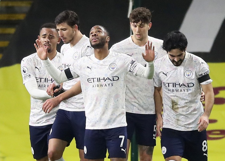 Man City tái lập khoảng cách 3 điểm với Man Utd - Ảnh 2.