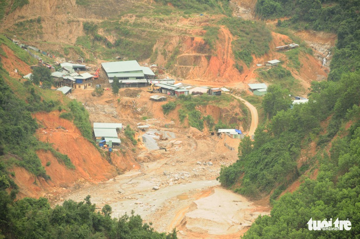 Chạy Tết ở những ngôi làng bị xóa sổ trong lũ - Ảnh 2. Chạy Tết ở những ngôi làng bị xóa sổ trong lũ - Ảnh 2.