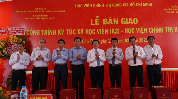 Khánh thành ký túc xá tại Học viện Chính trị quốc gia khu vực IV - Ảnh 1.