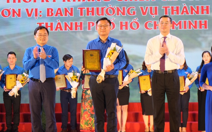 Từ công trường thanh niên cộng sản đến công trình thanh niên làm theo lời Bác