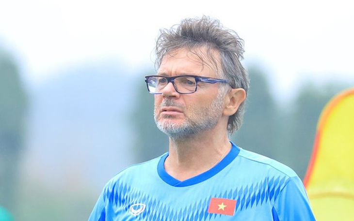 HLV Philippe Troussier: 