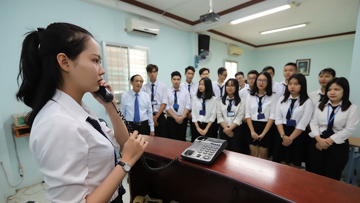 Nhiều cơ hội việc làm và học lên cao từ học nghề - Ảnh 1.