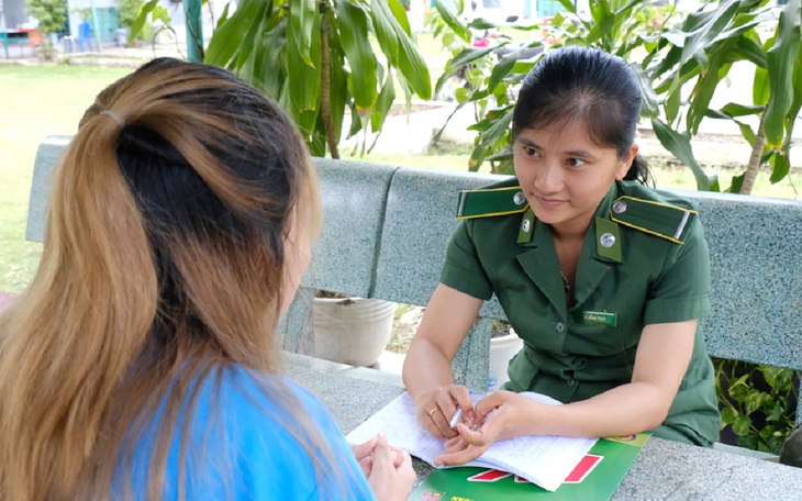 Dành cả tuổi xuân trong màu áo thanh niên xung phong