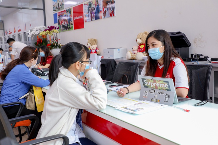 Nộp hồ sơ xét học bạ với phương châm đúng trường, đúng thời điểm - Ảnh 2.