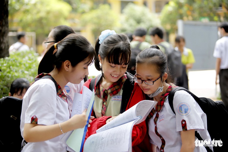 TP.HCM công bố chỉ tiêu, cách thức tuyển sinh vào lớp 10 chuyên - Ảnh 1.