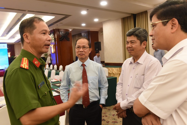 Sử dụng điện: ‘Đừng vì tiết kiệm chút tiền mà đánh đổi cơ nghiệp cả đời’ - Ảnh 1.