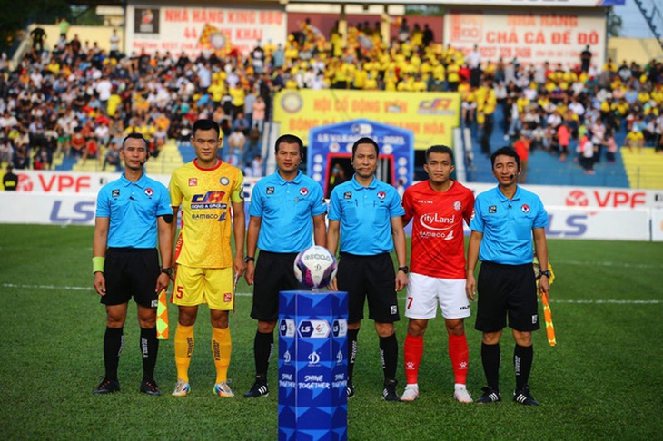 Trọng tài Nguyễn Lê Nguyên Thành: “Tôi bị hành hung và sẽ có đơn gửi Công an tỉnh Thanh Hóa” - Ảnh 1.