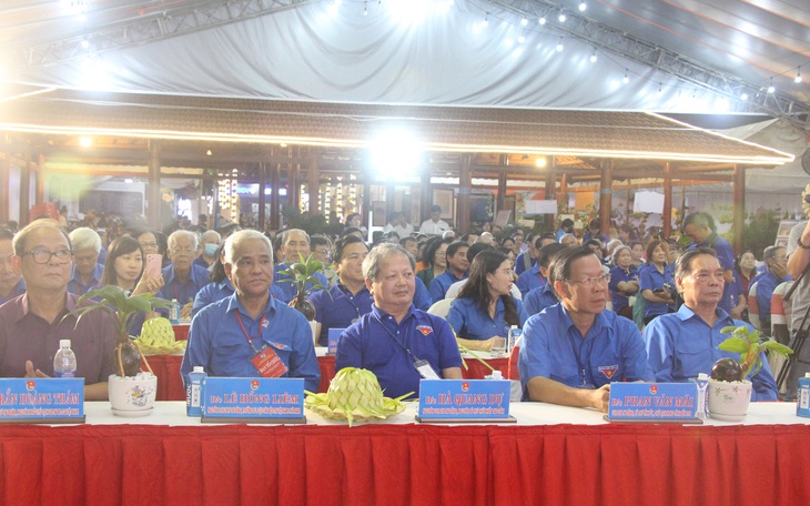 Cựu cán bộ Đoàn mong cùng báo Tuổi Trẻ tiếp lửa cho thế hệ trẻ - Ảnh 6.