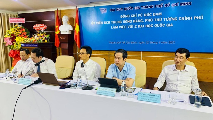 Phó thủ tướng Vũ Đức Đam: 2 Đại học quốc gia phải là đầu tàu kéo - Ảnh 1.