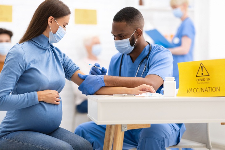Tây Ban Nha đón em bé sơ sinh đầu tiên có lá chắn virus SARS-CoV-2 - Ảnh 1. Tây Ban Nha đón em bé sơ sinh đầu tiên có lá chắn virus SARS-CoV-2 - Ảnh 1.