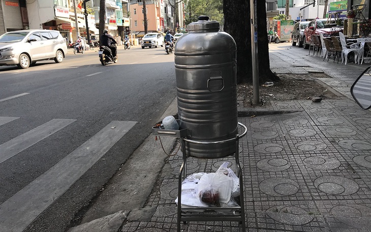 Sài Gòn bao dung - TP.HCM nghĩa tình: Có mà khen cả ngày chả hết