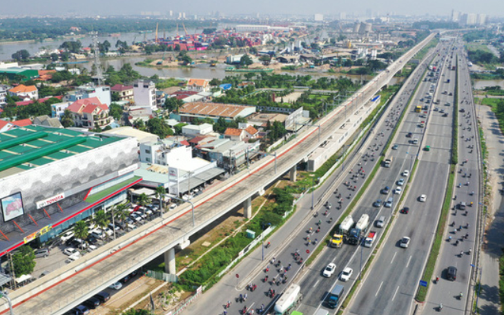 TP.HCM tổ chức buýt điện, xe đạp điện, xe máy điện kết nối tuyến metro số 1