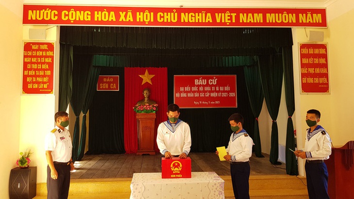 ‘Không khí bầu cử sớm ở Trường Sa như ngày hội’ - Ảnh 3.