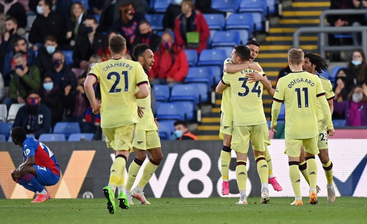 Liverpool vào top 4, tranh vé dự Champions League tận giờ chót - Ảnh 4.