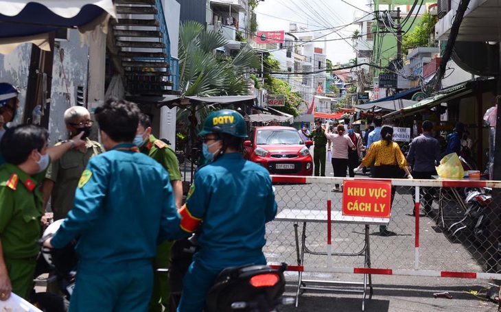 TP.HCM: Người dân phải cách ly tại nhà nếu từng đến 44 địa điểm sau