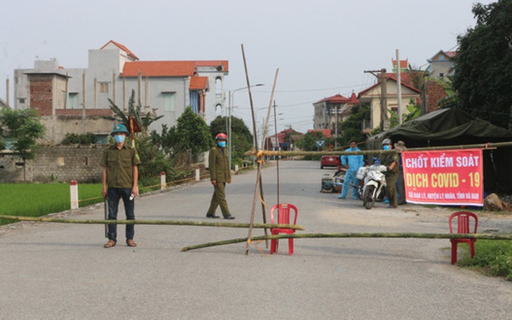 Hà Nam khởi tố vụ án làm lây lan dịch COVID-19, cảnh cáo 3 cán bộ