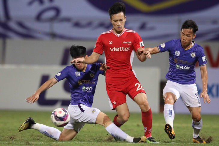 Hà Nội không cho tổ chức trận Viettel - Hồng Lĩnh Hà Tĩnh, V-League lại… “khốn khổ” - Ảnh 1.