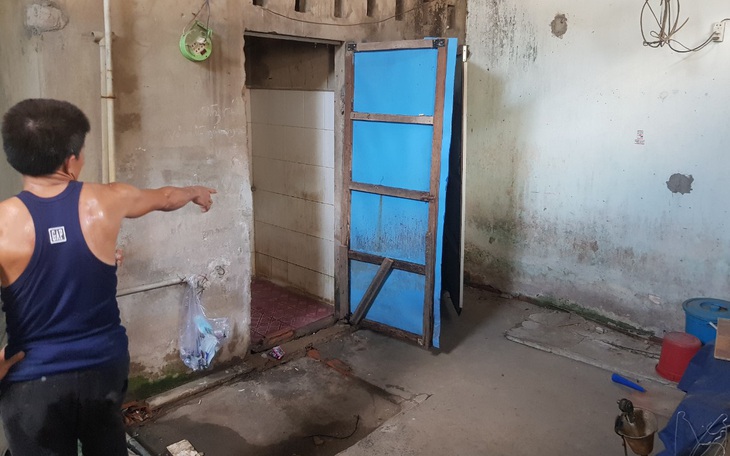 Thực hư chuyện bé trai bị cha bạo hành ép đi bán vé số ở Hóc Môn