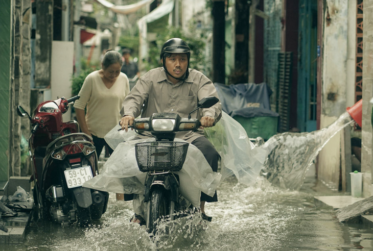 Bố già thu hơn triệu đô ở Mỹ, nghệ sĩ động viên Tấn Trường sau 3 lần thủng lưới tối qua - Ảnh 2.