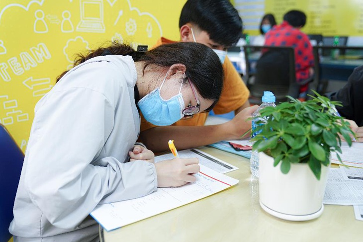 Hồ sơ xét tuyển học bạ tăng khủng - Ảnh 2. Hồ sơ xét tuyển học bạ tăng khủng - Ảnh 2.