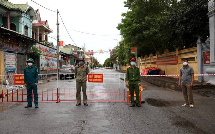 Nhà hàng, quán cà phê Hà Tĩnh hoạt động trở lại từ 0h ngày 22-6