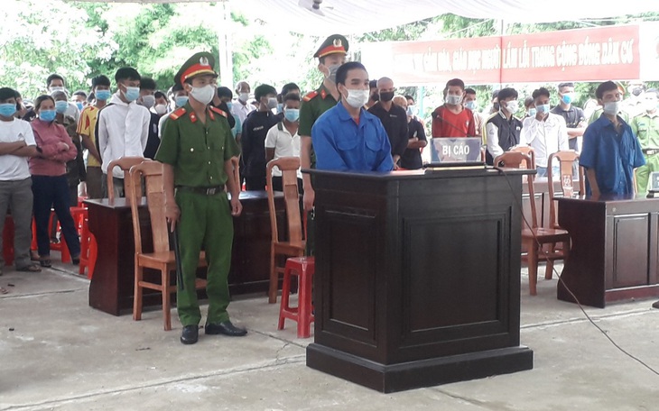 Lãnh án chung thân vì mang hơn 2,2kg ma túy nhặt được đi bán