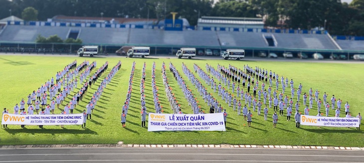 350 bác sĩ, điều dưỡng, nhân viên VNVC tham gia tiêm chủng - Ảnh 2.