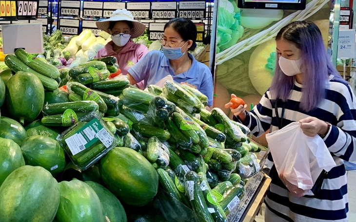 Siêu thị ưu tiên  giao thực phẩm tận nhà