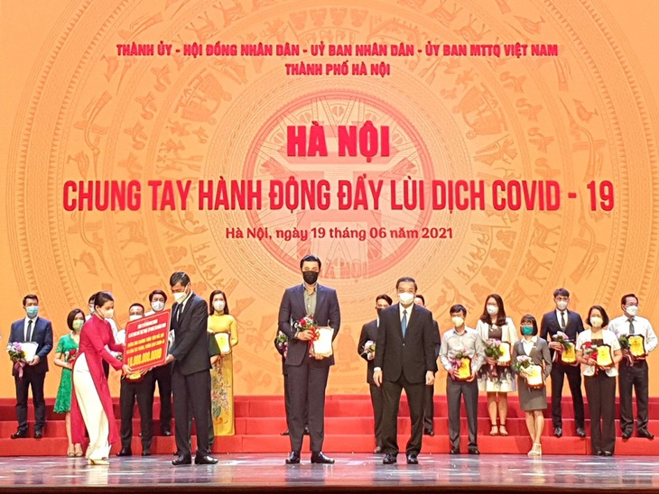 Tập đoàn Tân Hoàng Minh ủng hộ 20 tỉ đồng, chung tay đẩy lùi dịch COVID-19 - Ảnh 1.