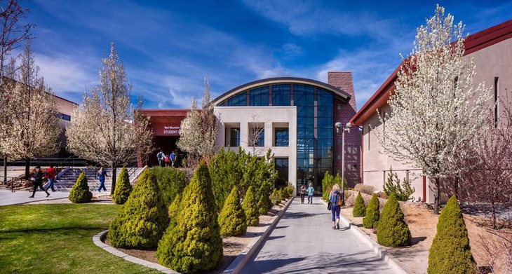 Du học Mỹ tại Truckee Meadows Community College với chi phí tiết kiệm - Ảnh 2.