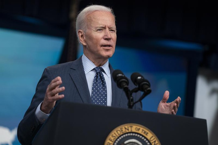 Tổng thống Biden kêu gọi: Hãy đi uống ly bia và tiêm mũi vắc xin - Ảnh 1.