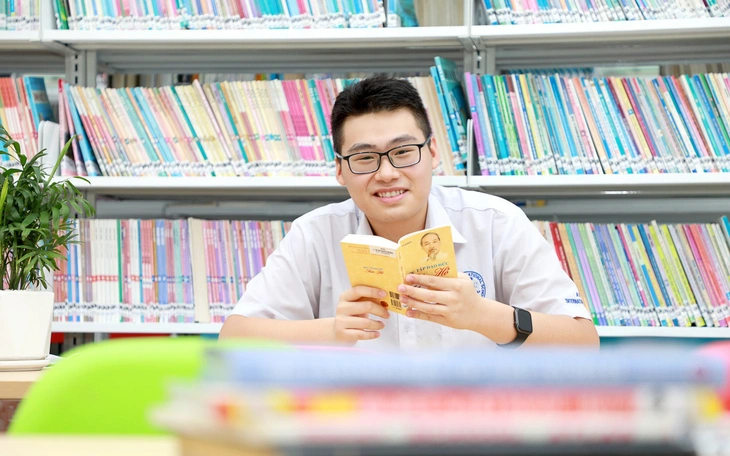 Vượt qua 650 thí sinh toàn quốc, một học sinh nhỏ tuổi ở Đà Nẵng đạt giải Nhì học sinh giỏi Lịch sử - Ảnh 4.