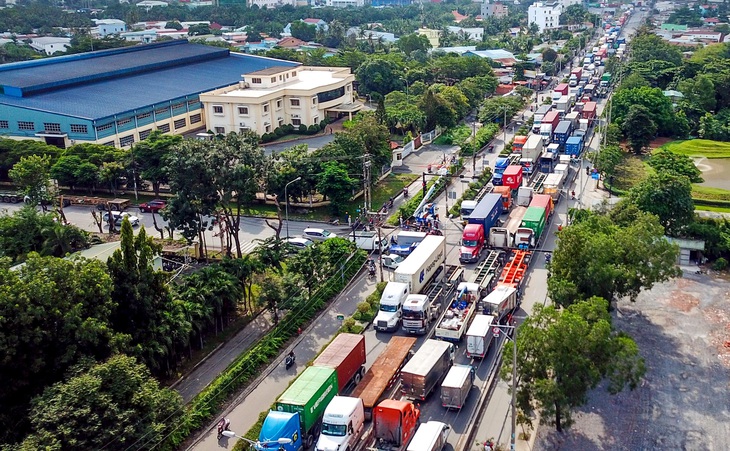 Thu phí cảng biển TP.HCM ra sao? - Ảnh 1.