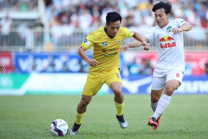 V-League 2021 bị lùi đến tháng 2-2022 - Ảnh 1.