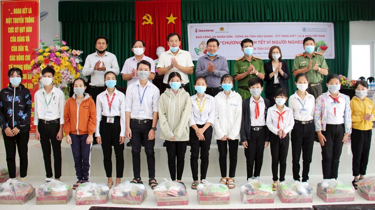 Doanh nghiệp lan tỏa trách nhiệm xã hội trong đại dịch - Ảnh 1. Doanh nghiệp lan tỏa trách nhiệm xã hội trong đại dịch - Ảnh 1.